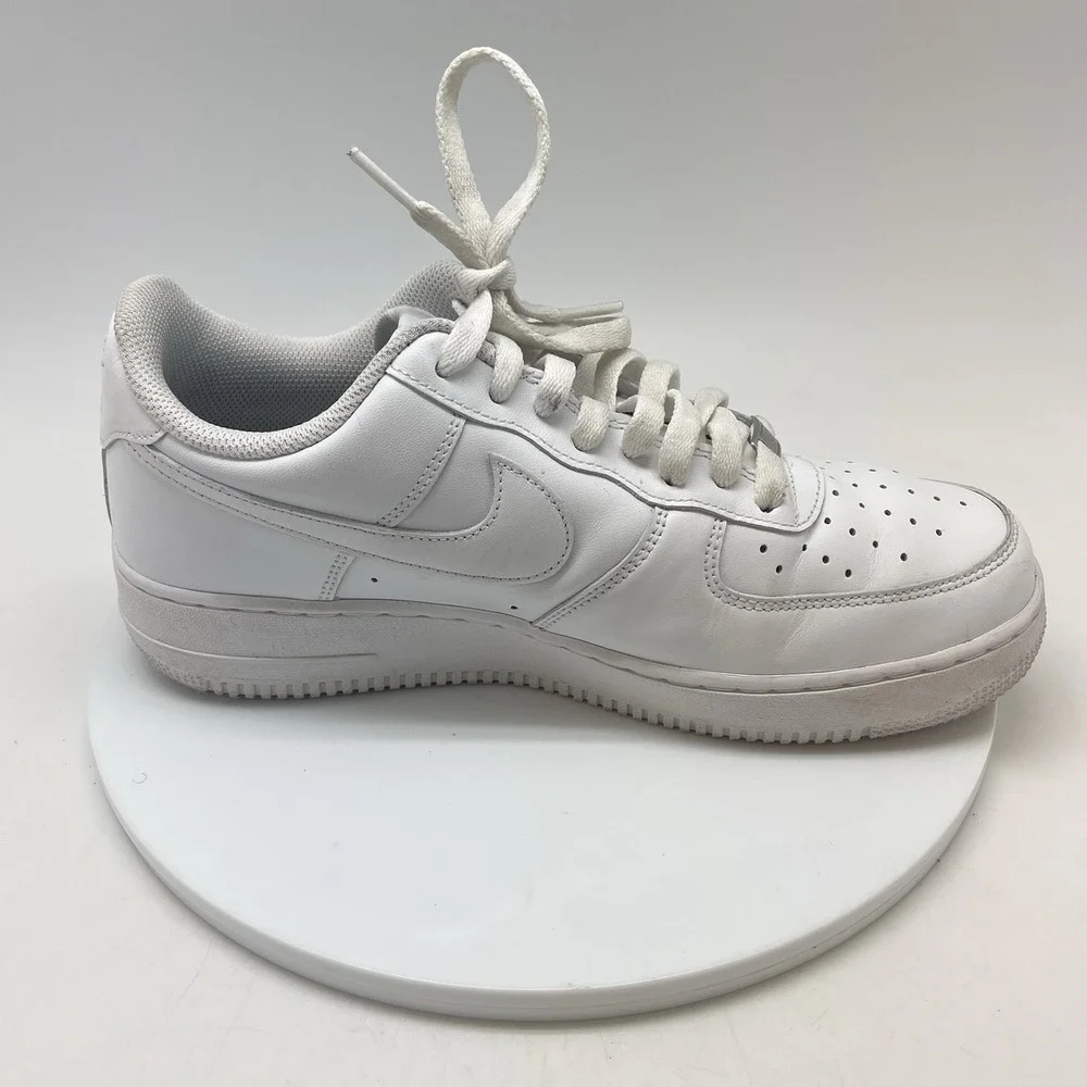Nike‎ Air Force 1 07 Sneakers Mens 9 CW2288-111 White Leather Casual Shoes
